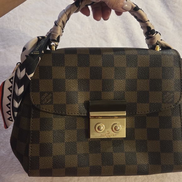 Louis VuittonDamier Ebene Croisette Elegant Brown Checkered Handbag - Copy - Picture 8 of 16